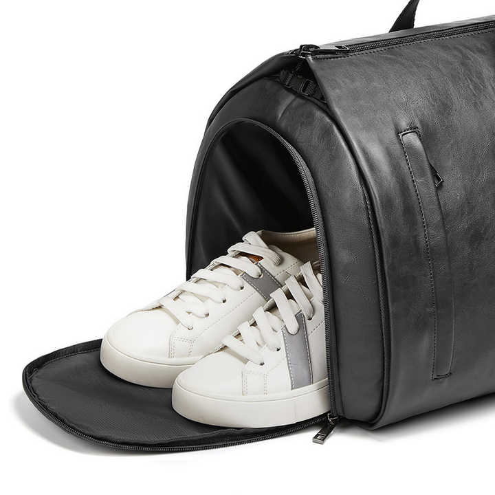 Elegant Leather Travel Duffel™ Perfect for Business and Casual Trips